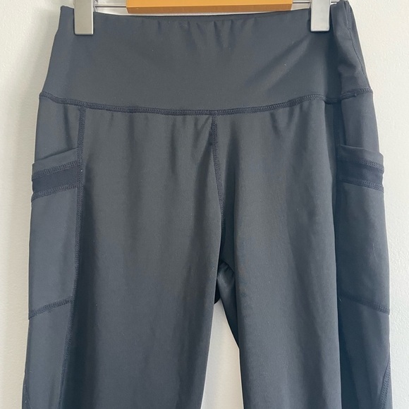 Black  Contrast Mesh Sports Leggings w Phone Pockets - Picture 4 of 7